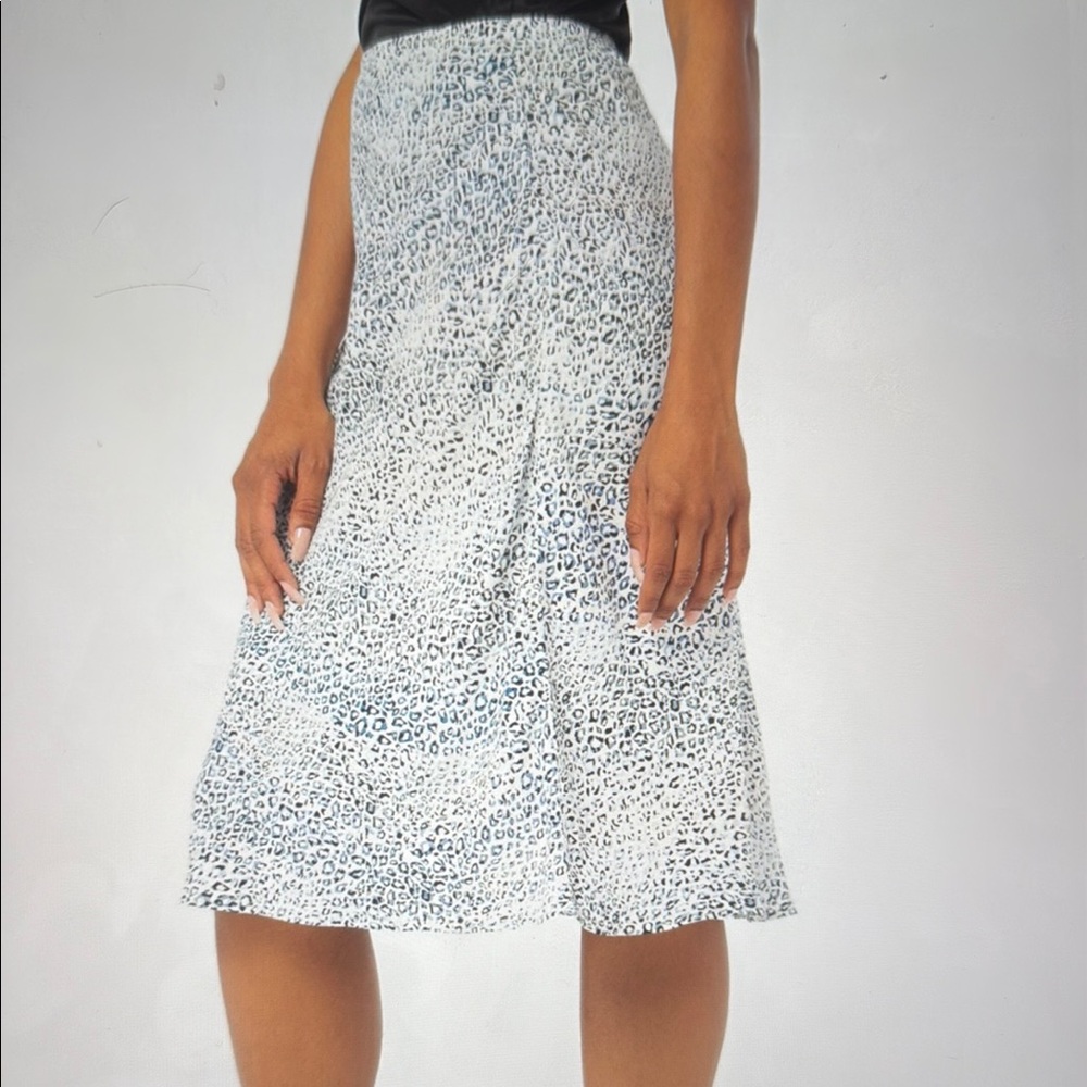 Love Stitch Blue and White Abstract Leopard Print Midi Skirt